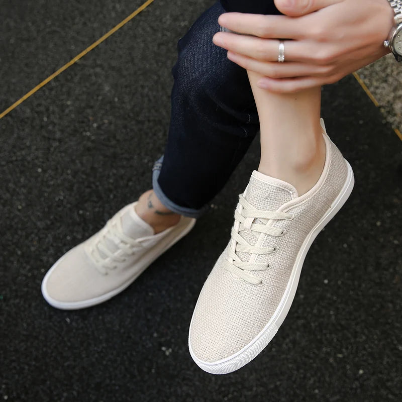 Fashion Beige Canvas Shoes Men's Skateboarding Shoes Flat Casual Shoes Men Walking Shoes Light Breathable Driving Shoes For Men