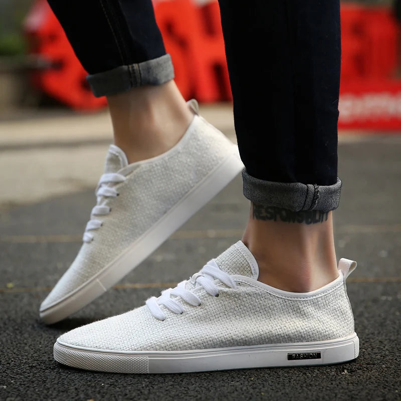 Fashion Beige Canvas Shoes Men's Skateboarding Shoes Flat Casual Shoes Men Walking Shoes Light Breathable Driving Shoes For Men